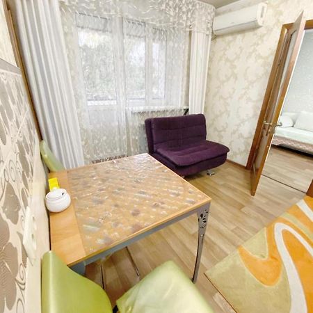 אלמטי Apartments Ahmetova 4 21 מראה חיצוני תמונה