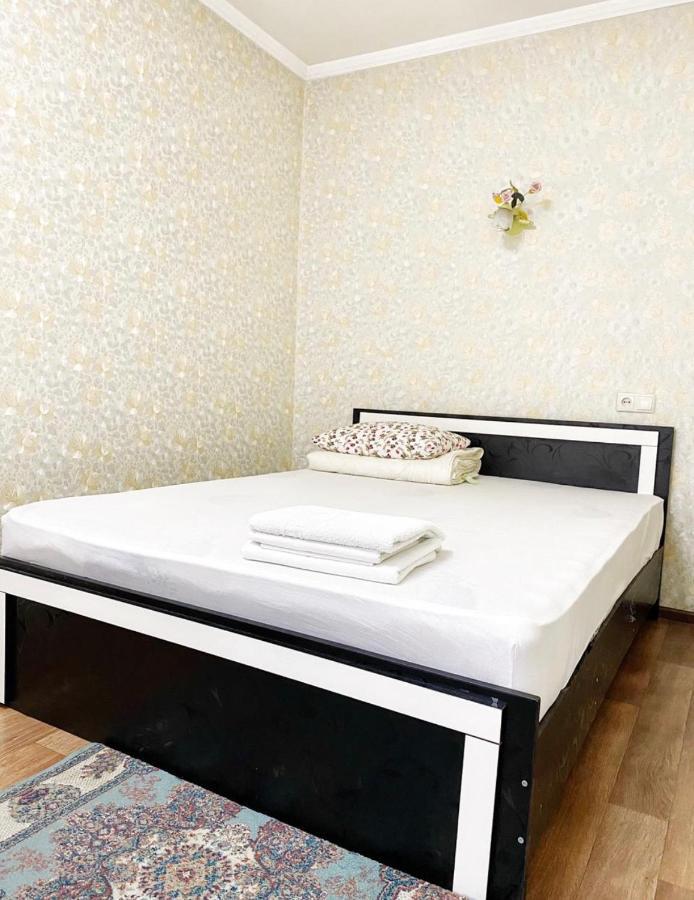 אלמטי Apartments Ahmetova 4 21 מראה חיצוני תמונה