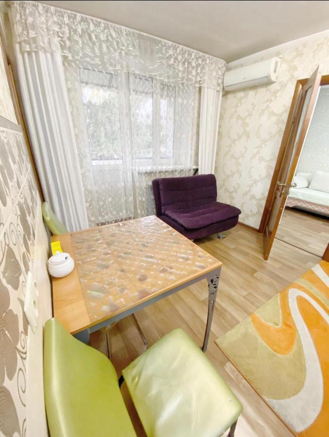 אלמטי Apartments Ahmetova 4 21 מראה חיצוני תמונה